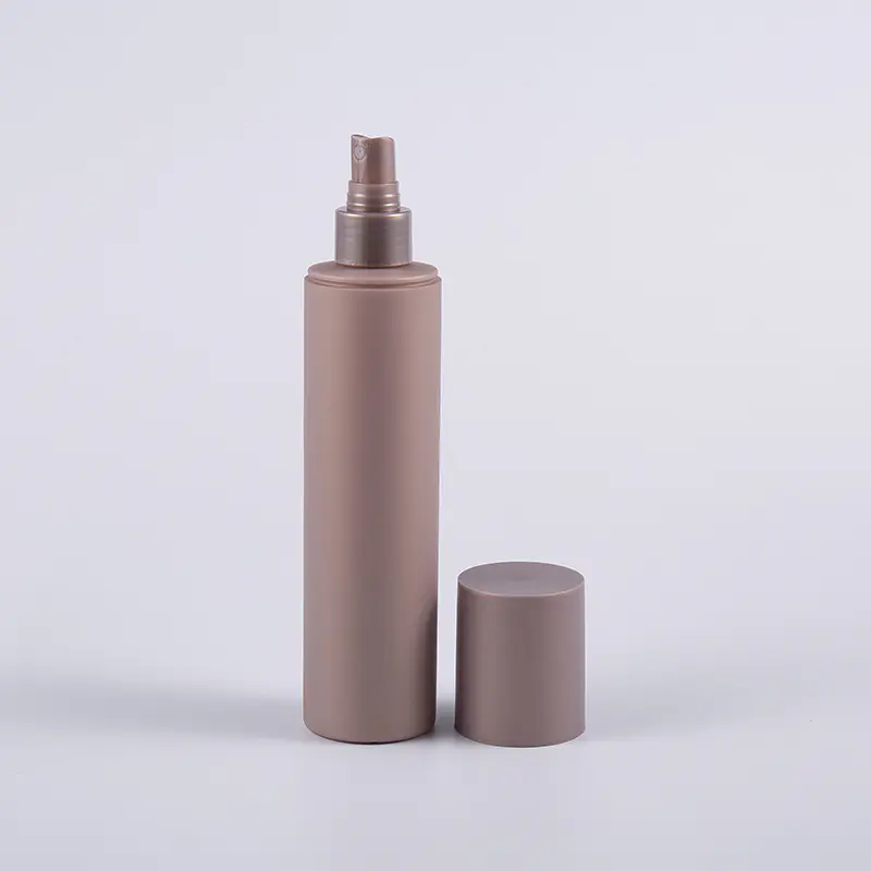 Sticla de curățare de 250 ml cu formă rotundă la atingere moale de mai multe culori, cu pompă de plastic Sticla de curățare de 250 ml cu formă rotundă la atingere moale de mai multe culori, cu pompă de plastic