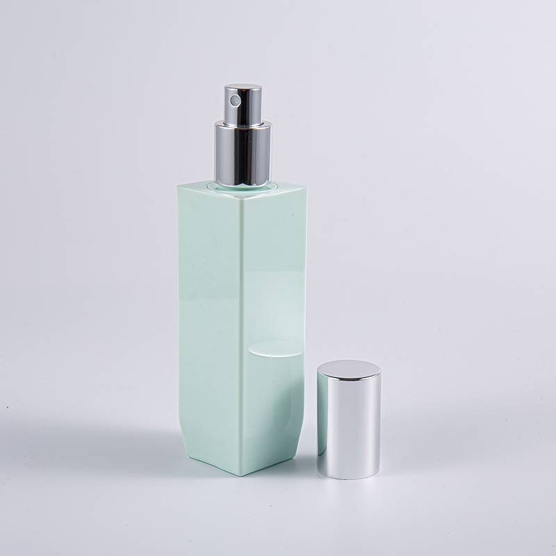 Sticla de loțiune cu perete gros PETG de 120 ml, cu opțiune de culori multiple, cu capac de pompă din aluminiu 