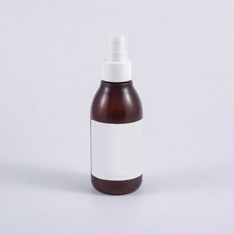 Flacon de loțiune mată mată cu mai multe straturi din plastic PP de 160 ml cu dozator cu pompă